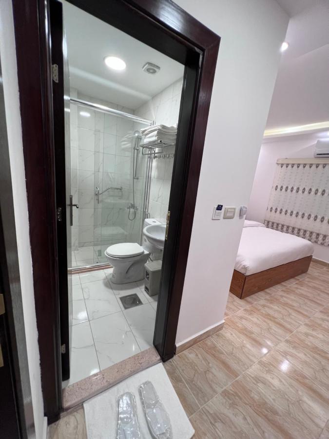 Petra Family Hotel 와디무사 외부 사진