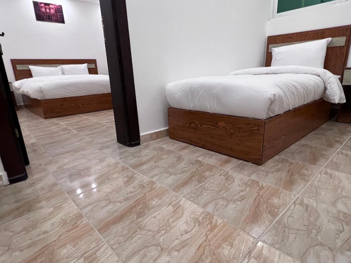 Petra Family Hotel 와디무사 외부 사진