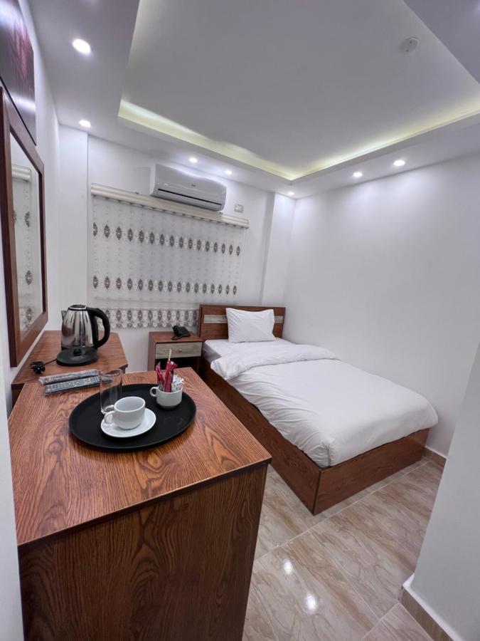 Petra Family Hotel 와디무사 외부 사진