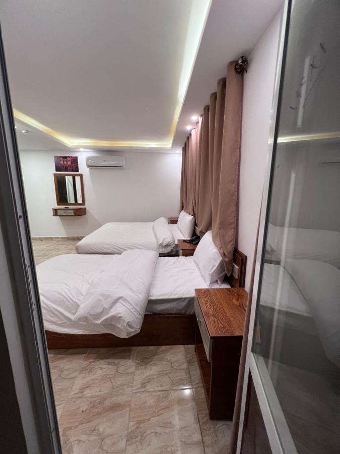 Petra Family Hotel 와디무사 외부 사진